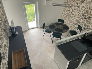 Interior - Maison de Caractère (Peyroules)