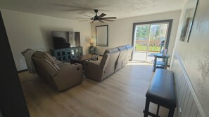 Smart-TV, videospill og bøker