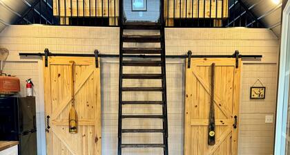 New! Cozy Cabin 3/Lake Hartwell/Green Pond Lndg/Broyles Landing/Covered Shelter