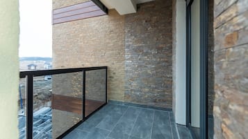 Deluxe Apartment, Patio, Mountain View | Terrace/patio