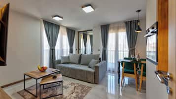 Studio Exécutif, patio, vue montagne