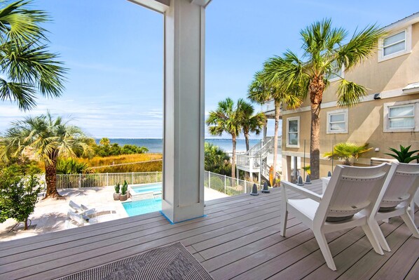 Casa, varias camas (WHAT-A-BEACH) | Jardines del alojamiento