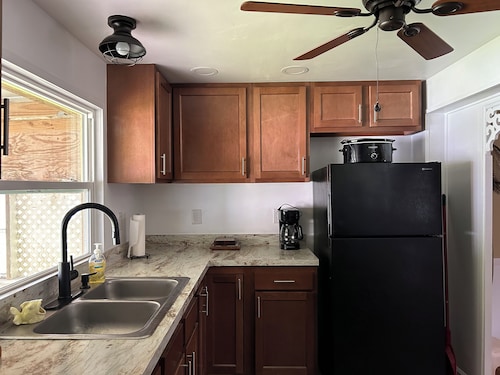 Fogarty Hideaway - Dunn's Creek & St. Johns River 2 Bdrm and 2 Bath. 