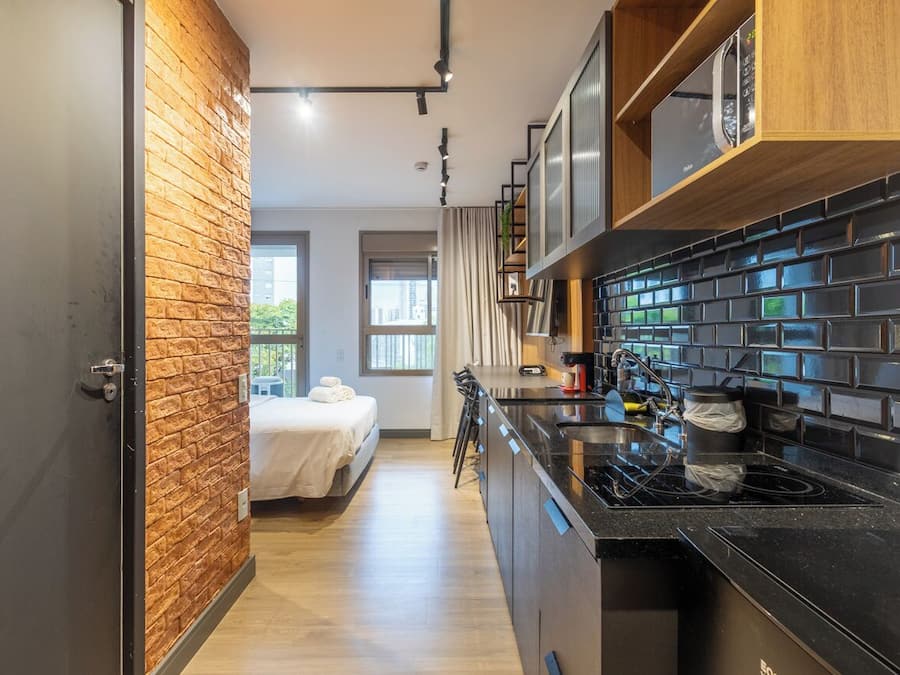 Studio Bisnis (508540) | Dapur pribadi | Peralatan masak/sendok-piring dan meja makan