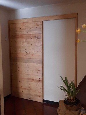 Interior detail - Tekla Dorms (Santa Tecla)