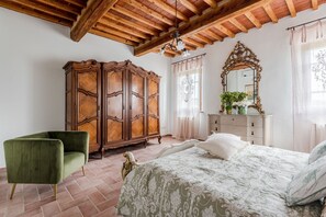 6 Schlafzimmer, Bügeleisen/Bügelbrett, WLAN, Bettwäsche