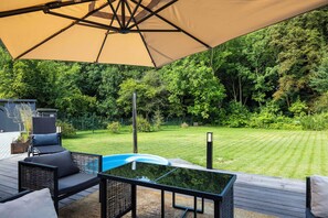 Baignoire à remous extérieure