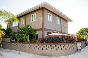 Exterior - Luna lodge  (Olhuvelifushi)