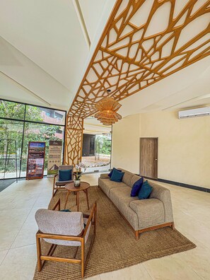 Sala de estar en el lobby