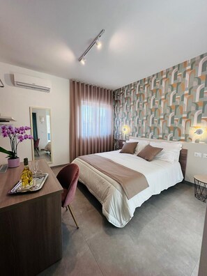 Exclusive Double or Twin Room | Free WiFi - B&B Raphael (Marigliano)