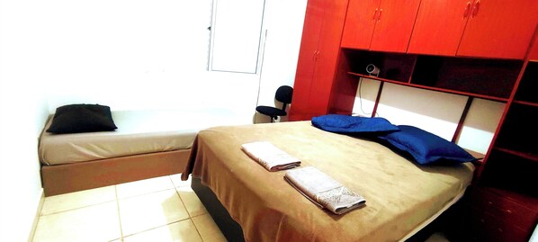 2 bedrooms, WiFi, bed sheets - A 5 Minutos do Centro, Parada 79 de Gravataí, Mercado Autônomo 24h no Cond (Santa Cruz Gravataí)