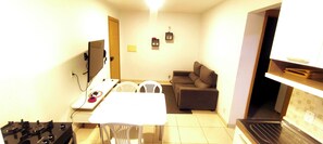 Interior - A 5 Minutos do Centro, Parada 79 de Gravataí, Mercado Autônomo 24h no Cond (Santa Cruz Gravataí)