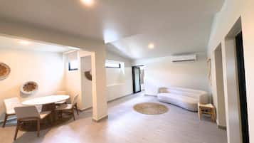 Superior Suite, Multiple Beds, Non Smoking