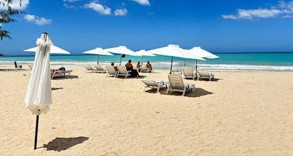 Bali Posh Hotel PR, Adults Only -Isla Verde