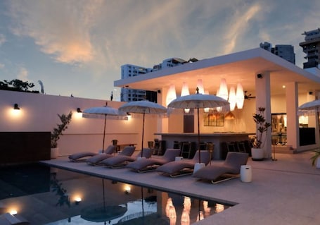 Outdoor pool. Bali Hotel Adults Only Isla Verde, a Trademark by Wyndham