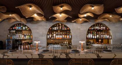 Bali Hotel Adults Only Isla Verde, a Trademark by Wyndham