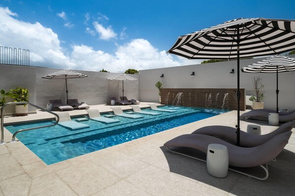 Bali Hotel Adults Only Isla Verde, A Trademark By Wyndham - San Juan