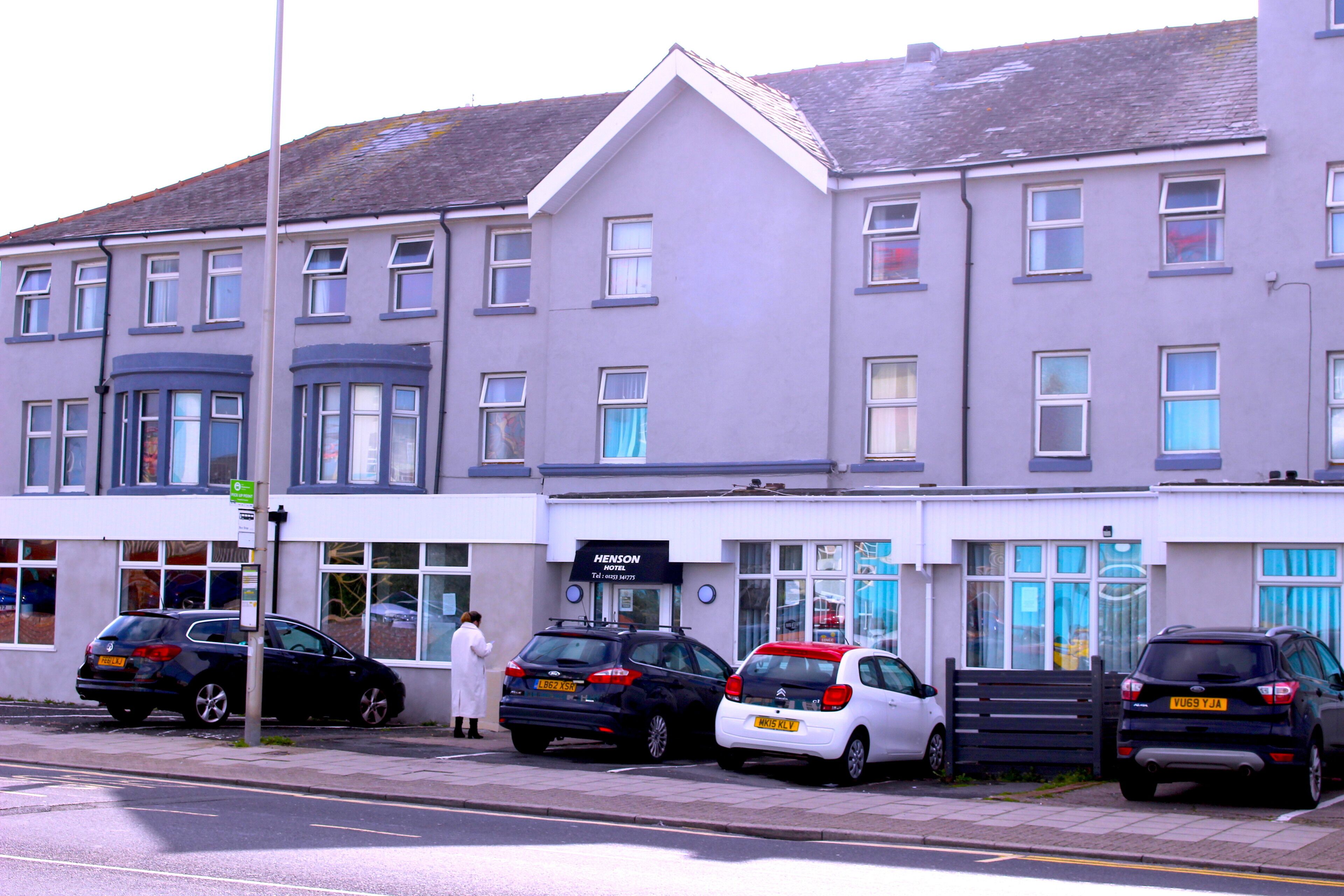 Photo - Henson hotel