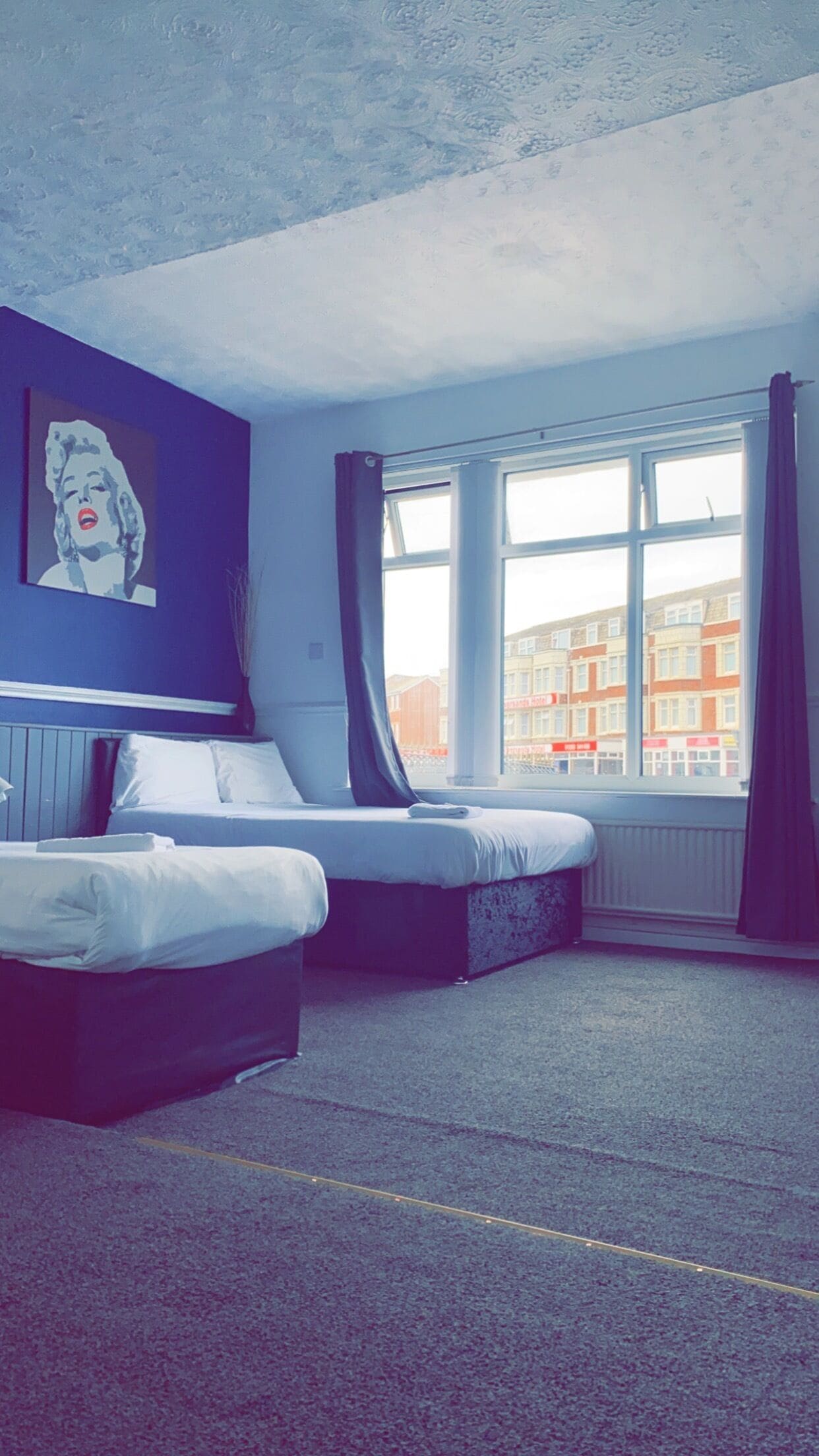 Photo - Henson hotel