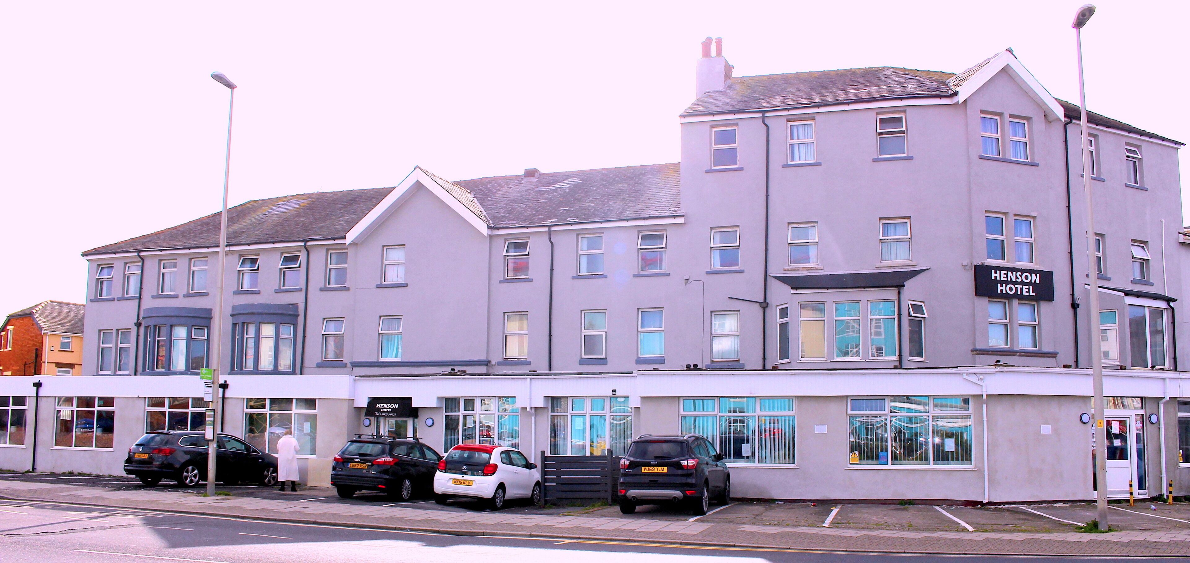 Photo - Henson hotel