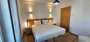 5 quartos, Wi-Fi, roupa de cama