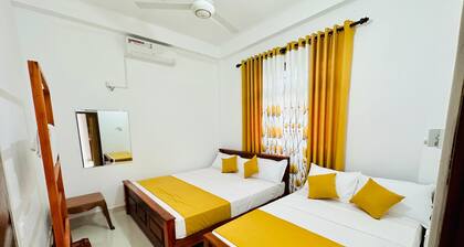 Family-Friendly, Quiet Apartments with Full Kitchen in Anuradhapura