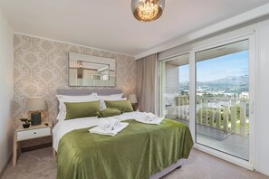 2 bedrooms, iron/ironing board, free WiFi, bed sheets - Apartment Apollo in Dubrovnik With sea View (Dubrovnik)