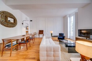 Fernseher