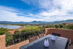 Outdoor dining - Terra Di Sole - Vue mer et montagne (Grosseto-Prugna)