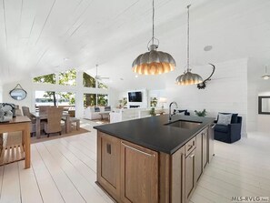 Interior - Newly renovated beauty on main lake with sunrise to sunset panoramic views! (Henrico)