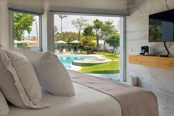 Laptop workspace, soundproofing, free WiFi - Xhiara Hotel (Xochitepec)