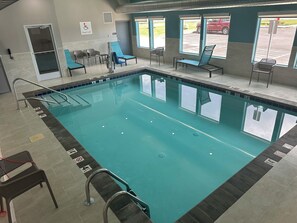 Indoor pool - avid Hotel Harrisburg NE Hershey Area by IHG (Harrisburg)