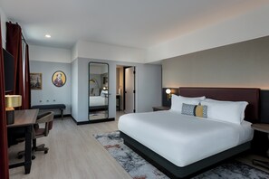 Standard Room, 1 King Bed, Corner | Free WiFi, bed sheets - Hotel Indigo West Chester - Downtown by IHG (West Chester)