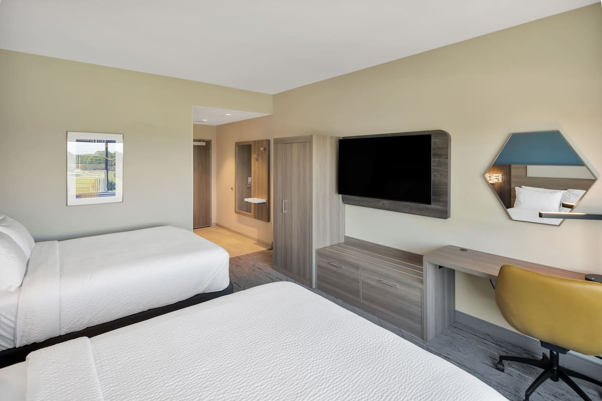 Standard Room, 2 Queen Beds, Accessible (Communications) | Desk, laptop workspace, free cribs/infant beds, free WiFi