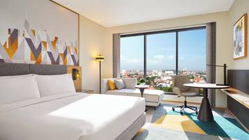 Premium bedding, minibar, in-room safe, desk