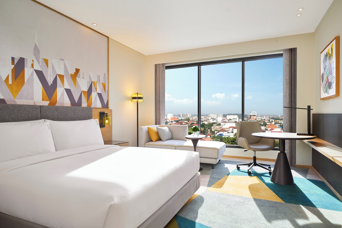 Holiday Inn & Suites Vientiane by IHG