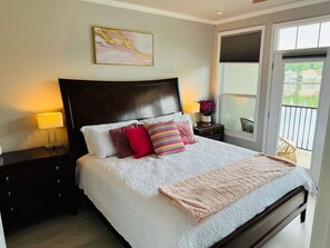 3 habitaciones, tabla de planchar con plancha, cuna de viaje y wifi 