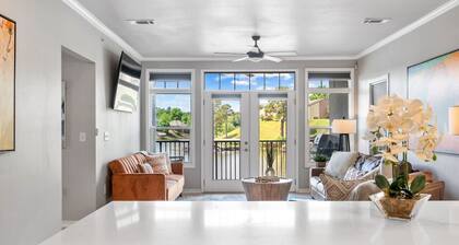 Hot Springs Lake Hamilton Condo w/ Boat Slip!