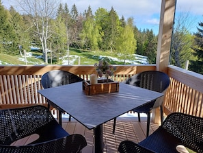 Outdoor dining - Mobile Home with Nature view&terrace in Lužarji (Nova Vas)