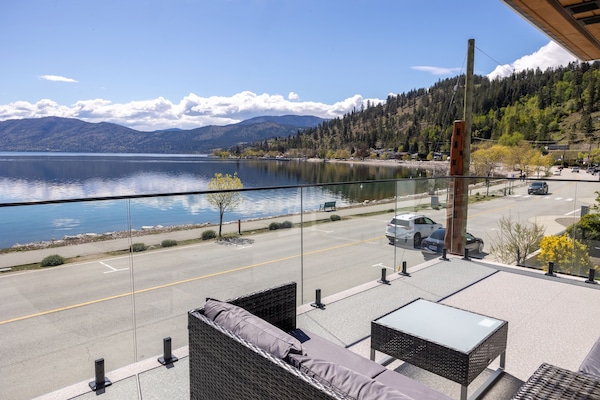 Deluxe Suite, 3 Bedrooms (#202) | Terrace/patio