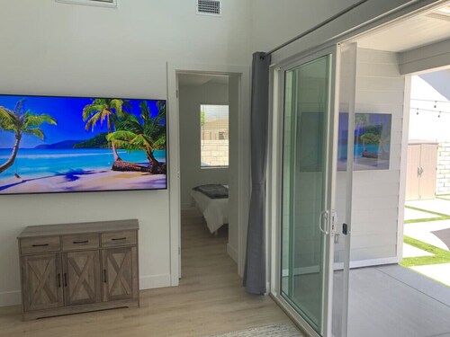 Guest House | Close To Beach | Hot Tub | Privacy