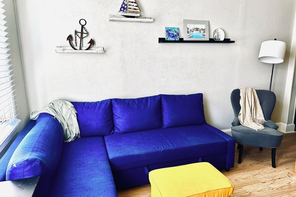 Smart TV, books
