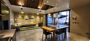Interior - Spectacular seafront property with swimming pool and private pontoon. (Uturoa)