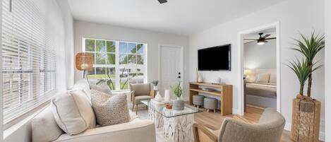 Una Smart TV, libros