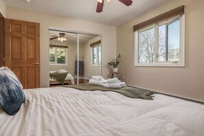 2 dormitorios, tabla de planchar con plancha, wifi y ropa de cama