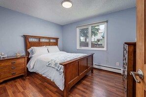 2 Schlafzimmer, Bügeleisen/Bügelbrett, WLAN, Bettwäsche