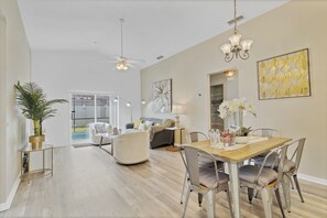 Interior - Your Vacation Home 10 Mins From Walt Disney! (Kissimmee)