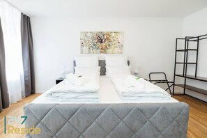 1 chambre, fer et planche à repasser, Wi-Fi, draps fournis