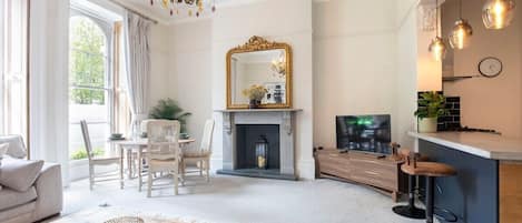 Fernseher