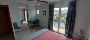 3 chambres, Wi-Fi, draps fournis